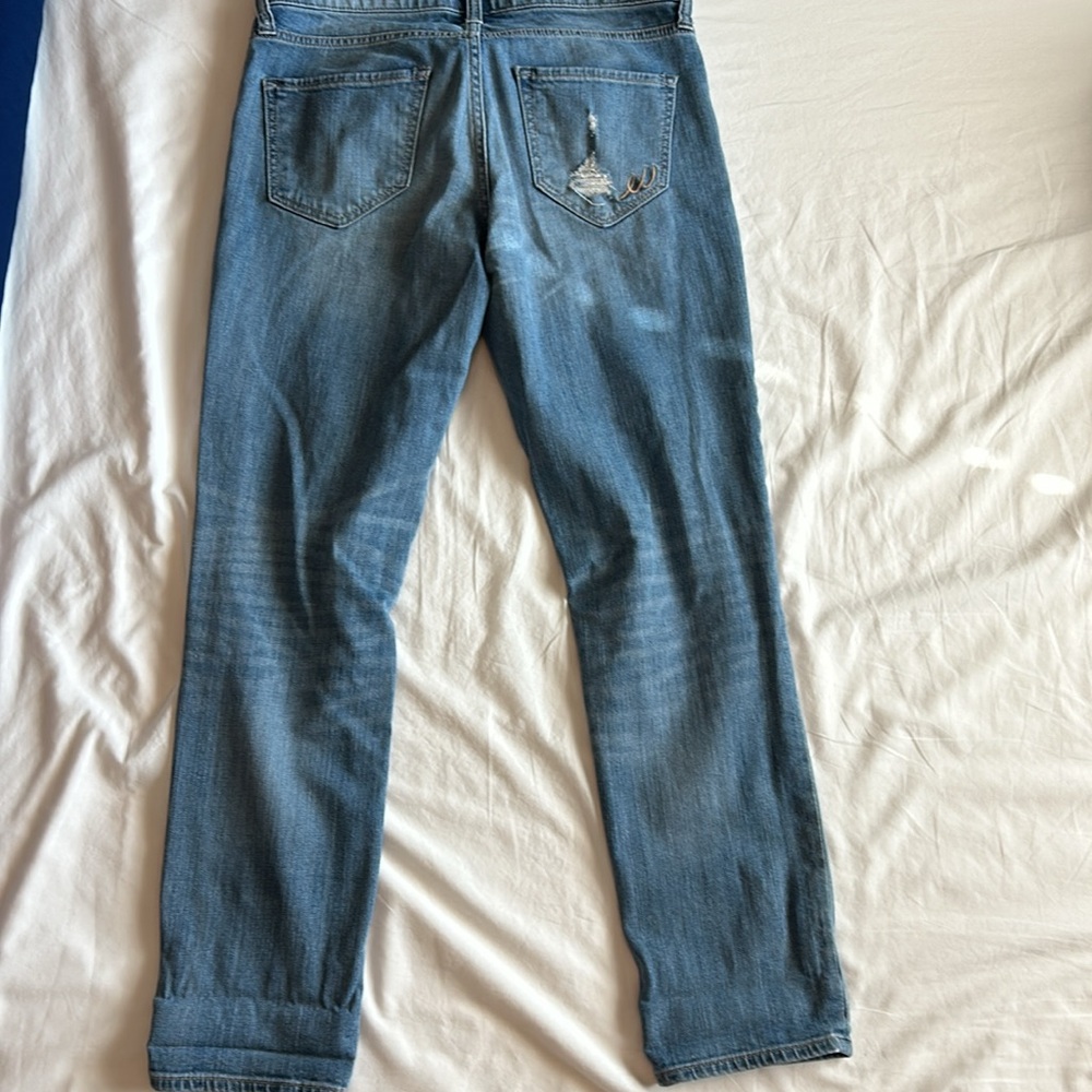 Express Mid-rise Girlfriend Jeans, size 2, light wash and distressed - Picture 3 of 3